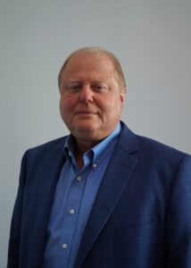 Headshot of Thomas Rohrer